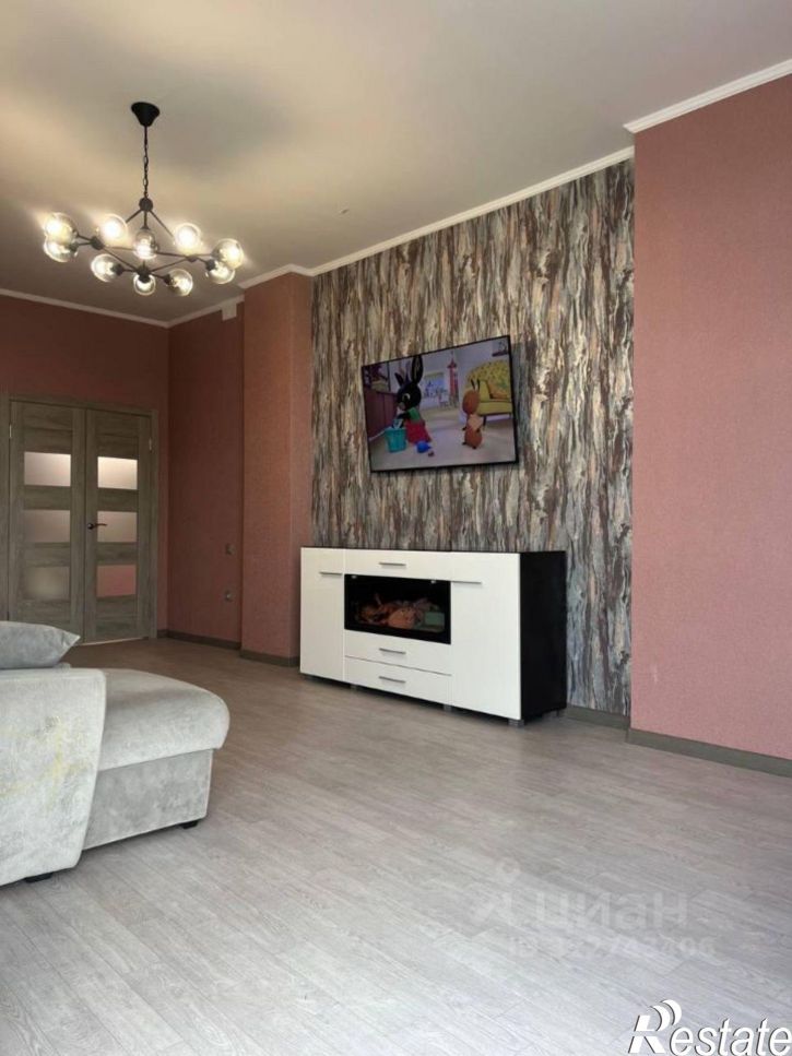 3-комн квартира проспект Анатолия Дериглазова, 9,  д. 9