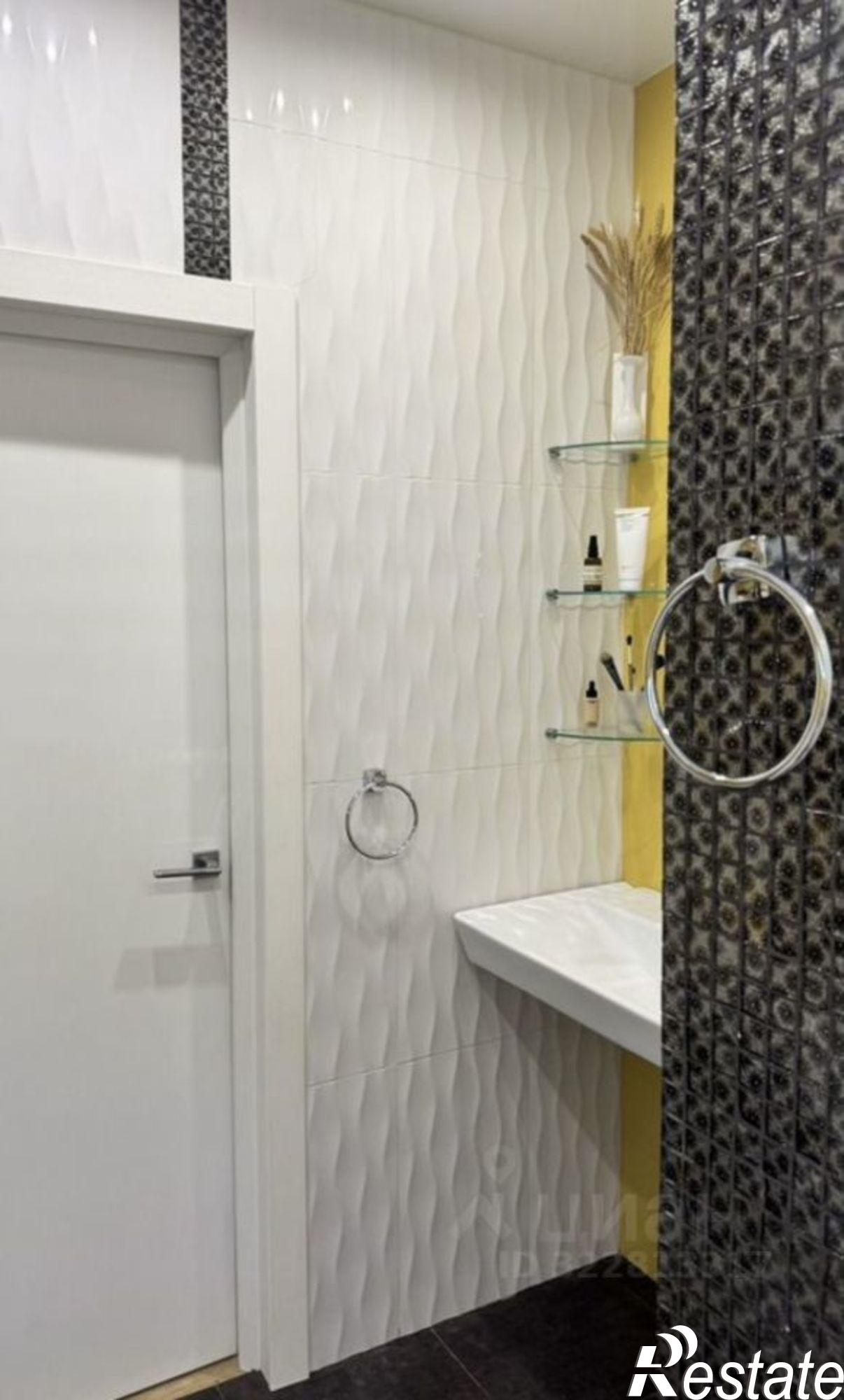 Сдать квартиру за 57 000 рублей на ул Марата, 23