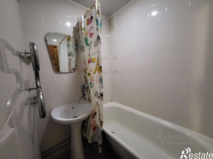 2-комн квартира улица Димитрова, 103,  д. 103