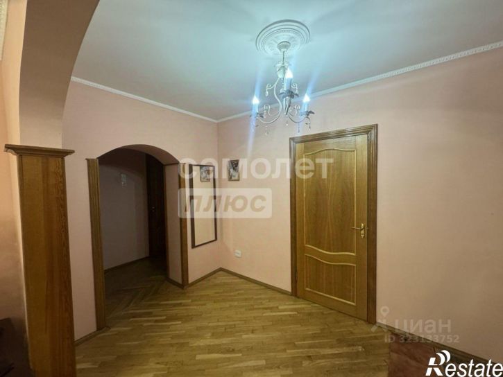 4-комн квартира Институтская улица, 46,  д. 46