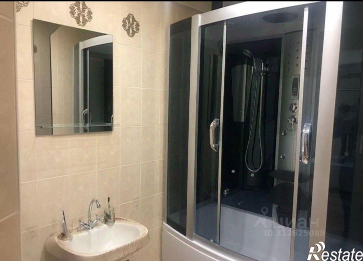 2-комн квартира улица Челюскинцев, 17,  д. 17