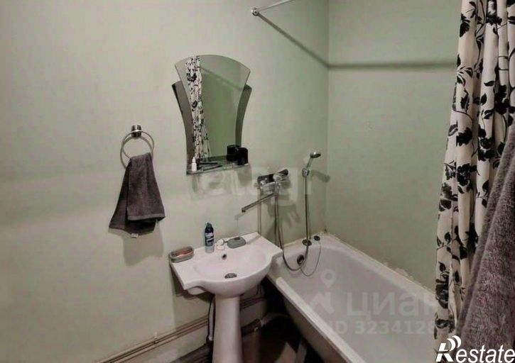 1-комн квартира ул Домостроителей, 10,  д. 10