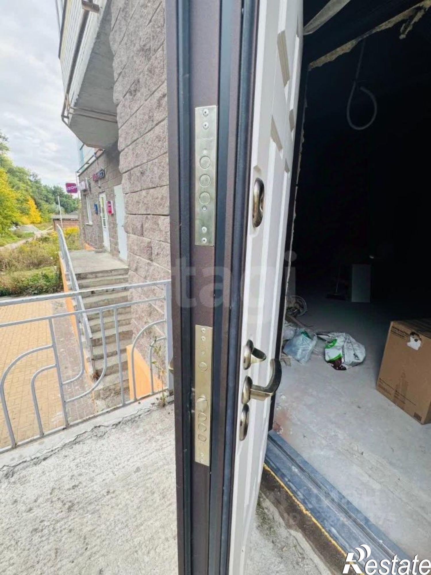 Купить офис, помещение под офис за 8 933 040 рублей на улица Генерала Григорова, 34