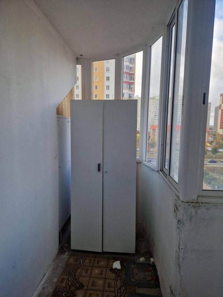 2-комн квартира Домостроителей ул., 5