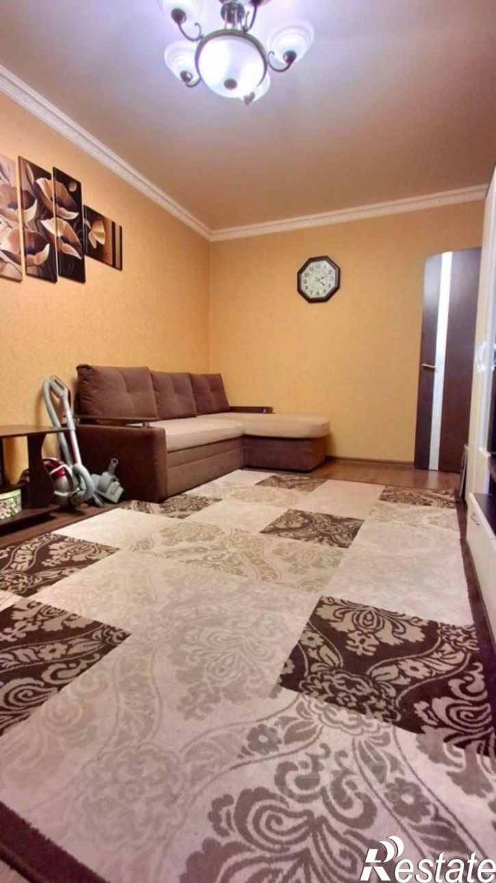 2-комн квартира проспект Победы, 36,  д. 36