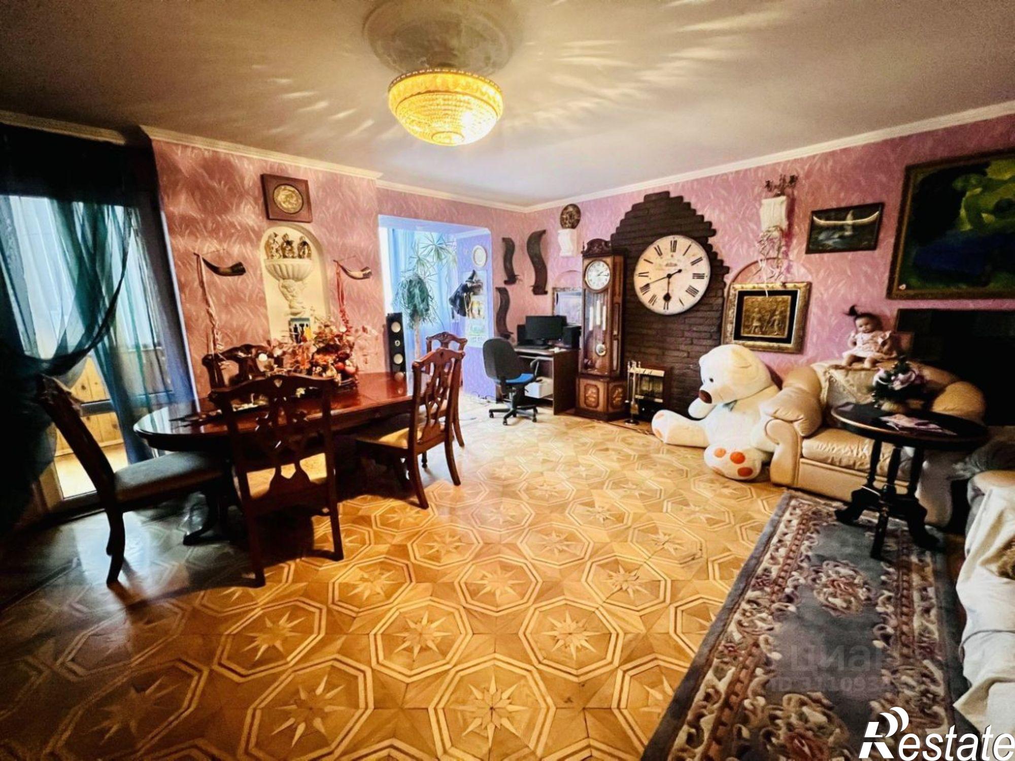 Купить квартиру за 12 400 000 рублей на улица Гоголя, 36