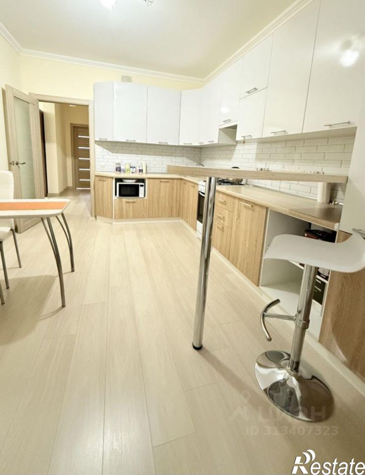 2-комн квартира улица Генерала Григорова, 42,  д. 42