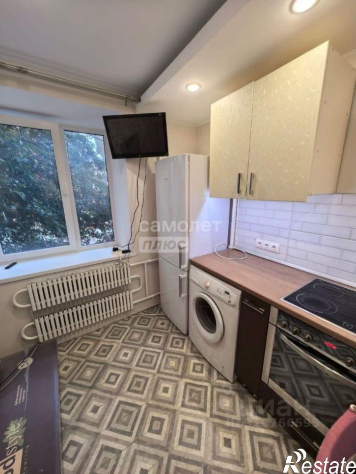 1-комн квартира Коммунистическая улица, 3,  д. 3