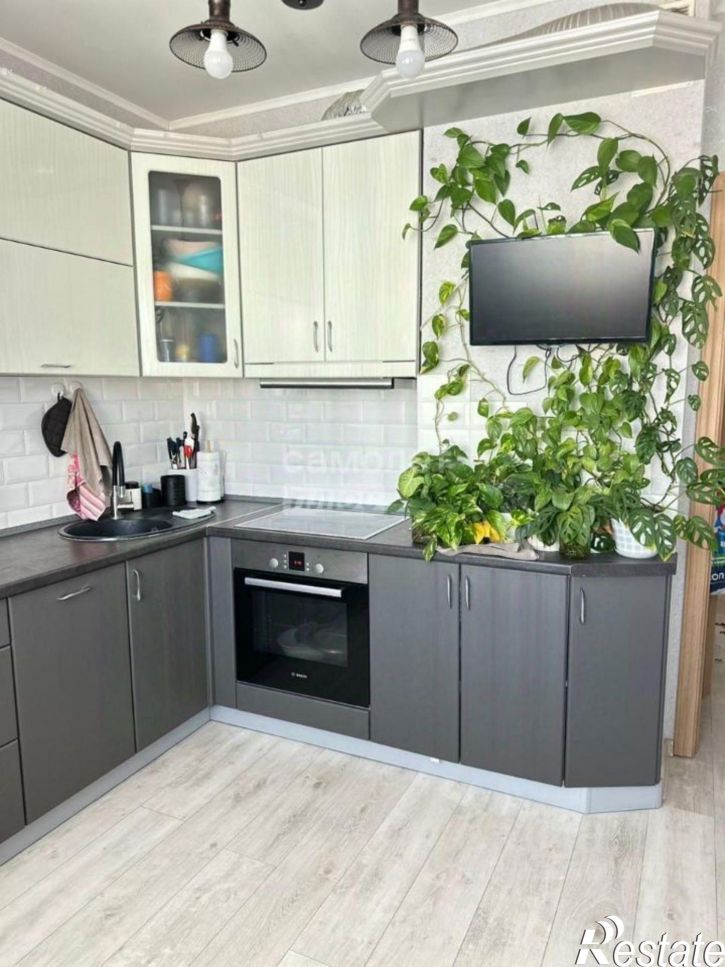 2-комн квартира улица Домостроителей, 3,  д. 3