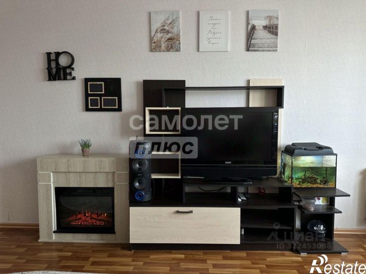 3-комн квартира проспект Победы, 14,  д. 14