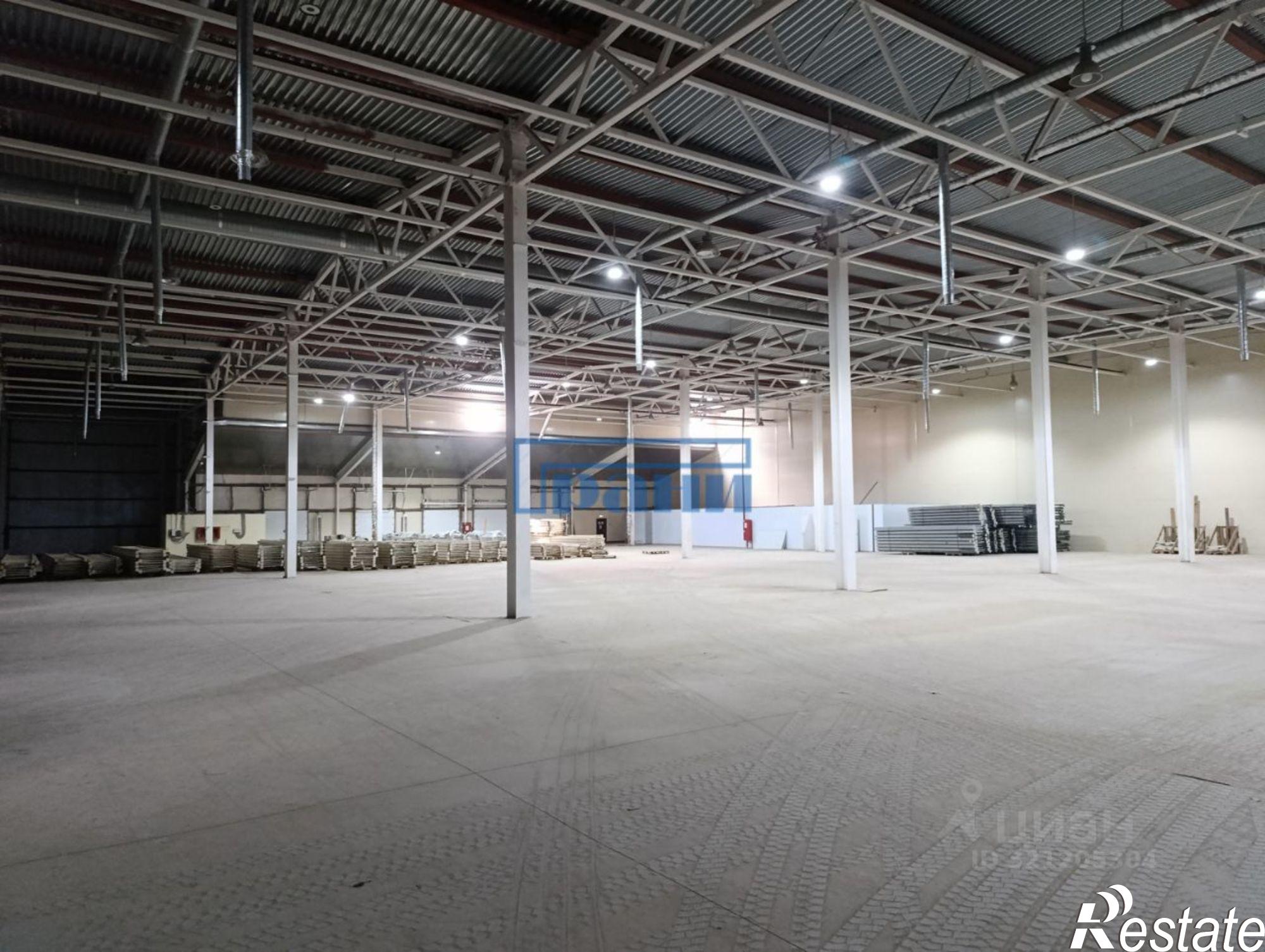 Сдать складское помещение за 385 000 рублей на улица 50 лет Октября, 179