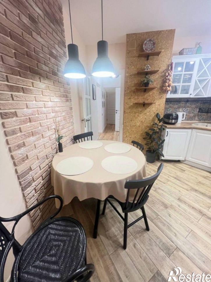 2-комн квартира пр-кт Вячеслава Клыкова, 47,  д. 47