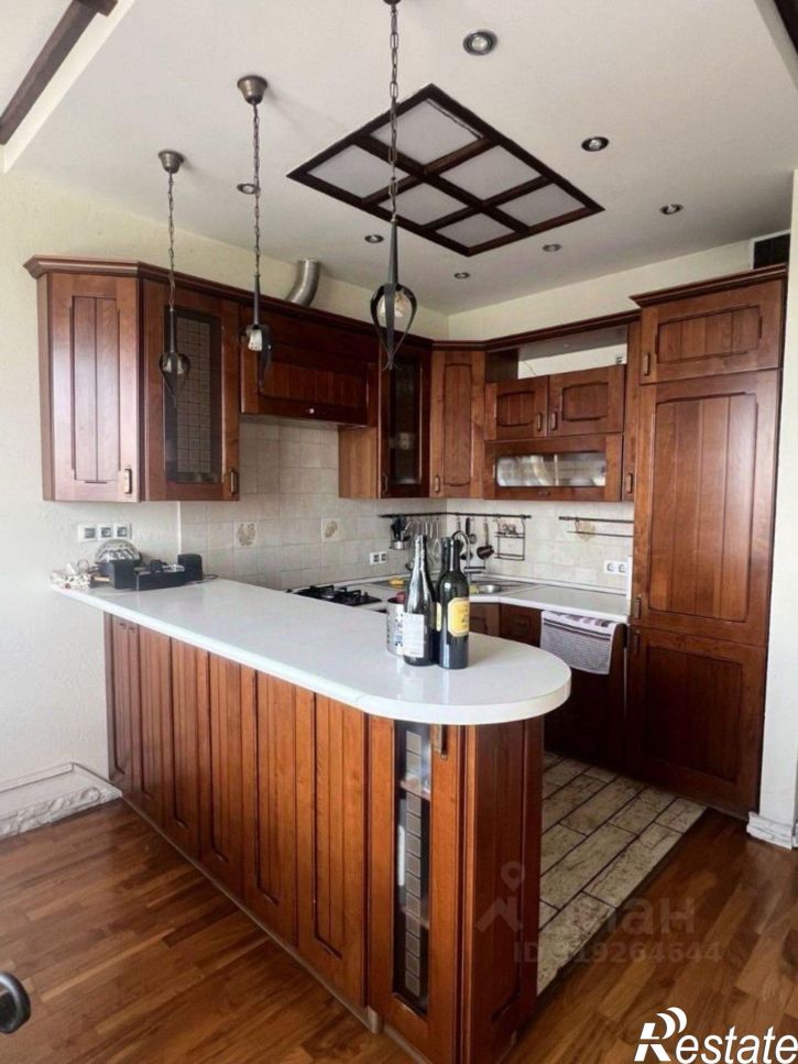 3-комн квартира улица Горького, 70,  д. 70