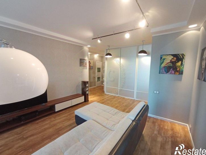 3-комн квартира улица Володарского, 70,  д. 70