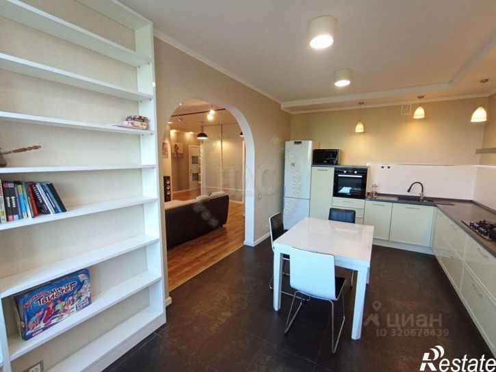 3-комн квартира улица Володарского, 70,  д. 70