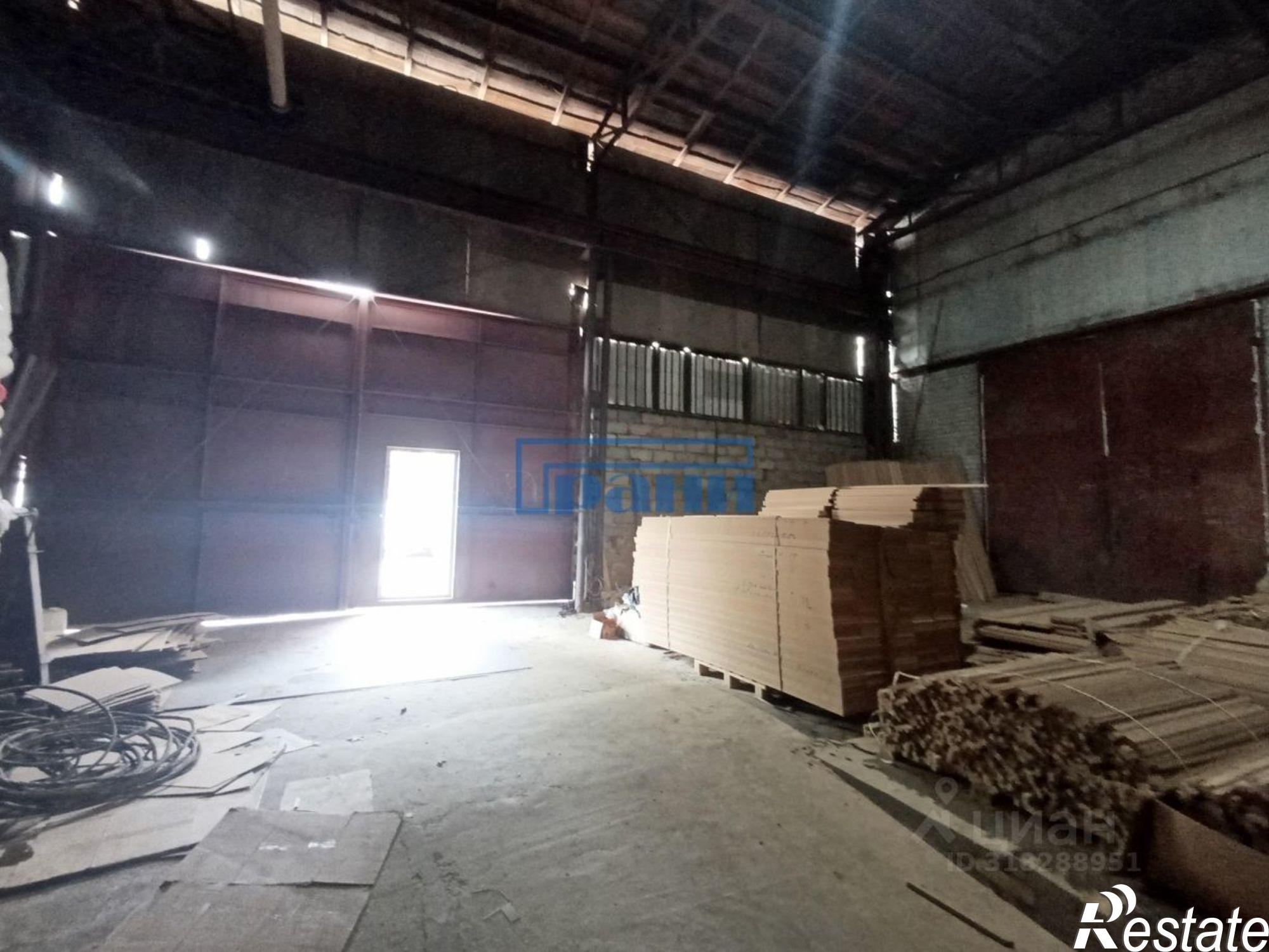 Сдать складское помещение за 120 000 рублей