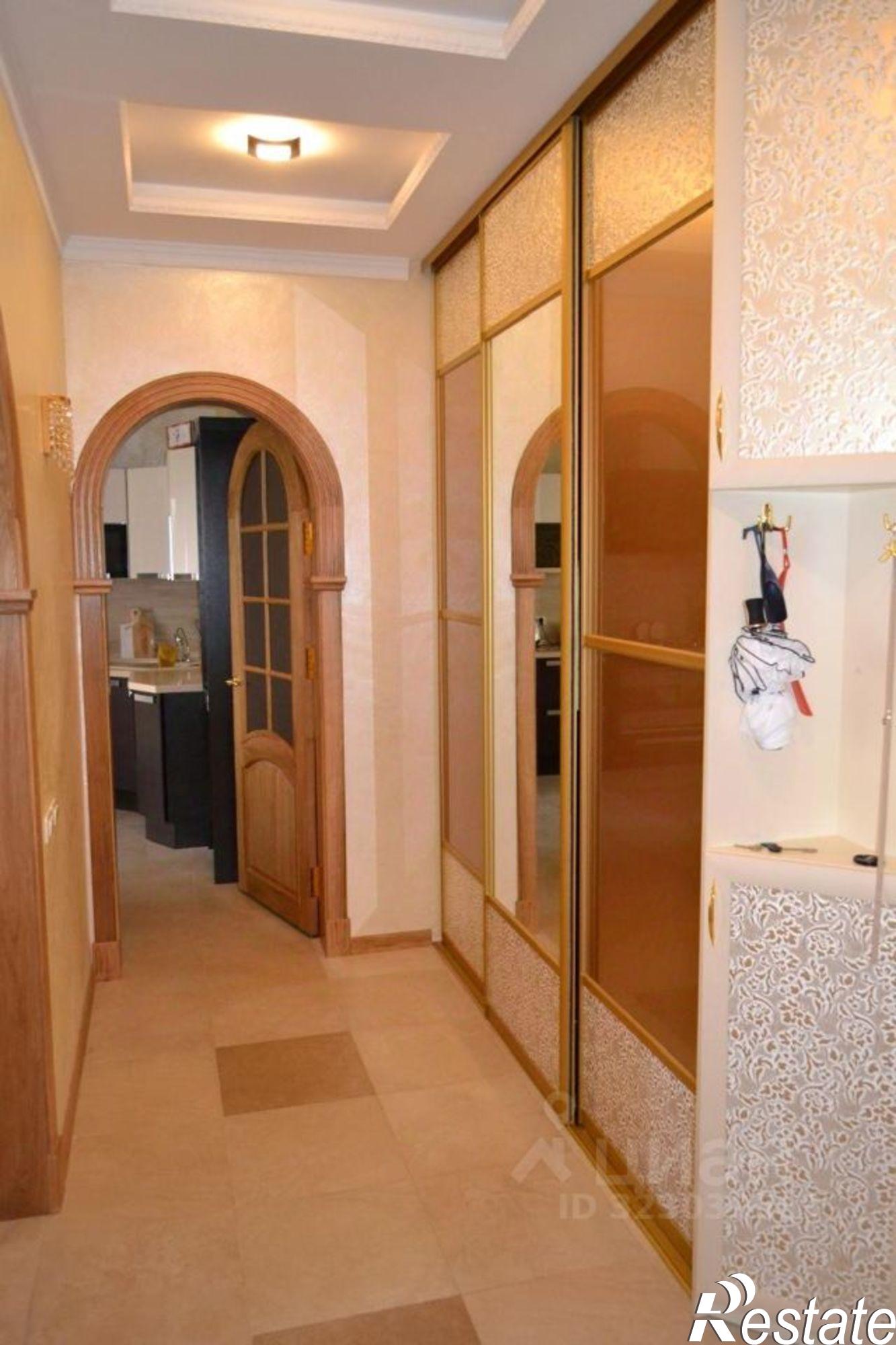 Купить квартиру за 14 000 000 рублей на улица Володарского, 70