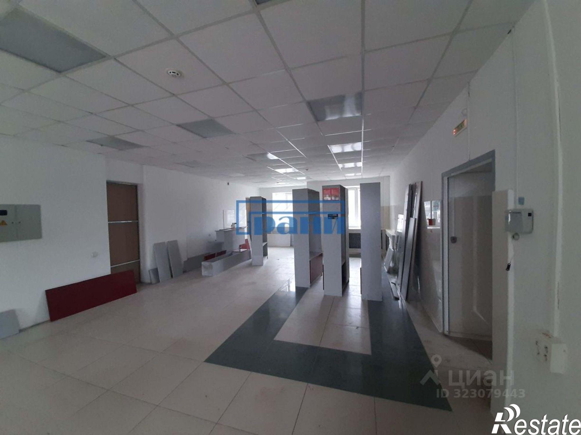 Купить торговое помещение за 11 984 300 рублей на Орловская улица, 1