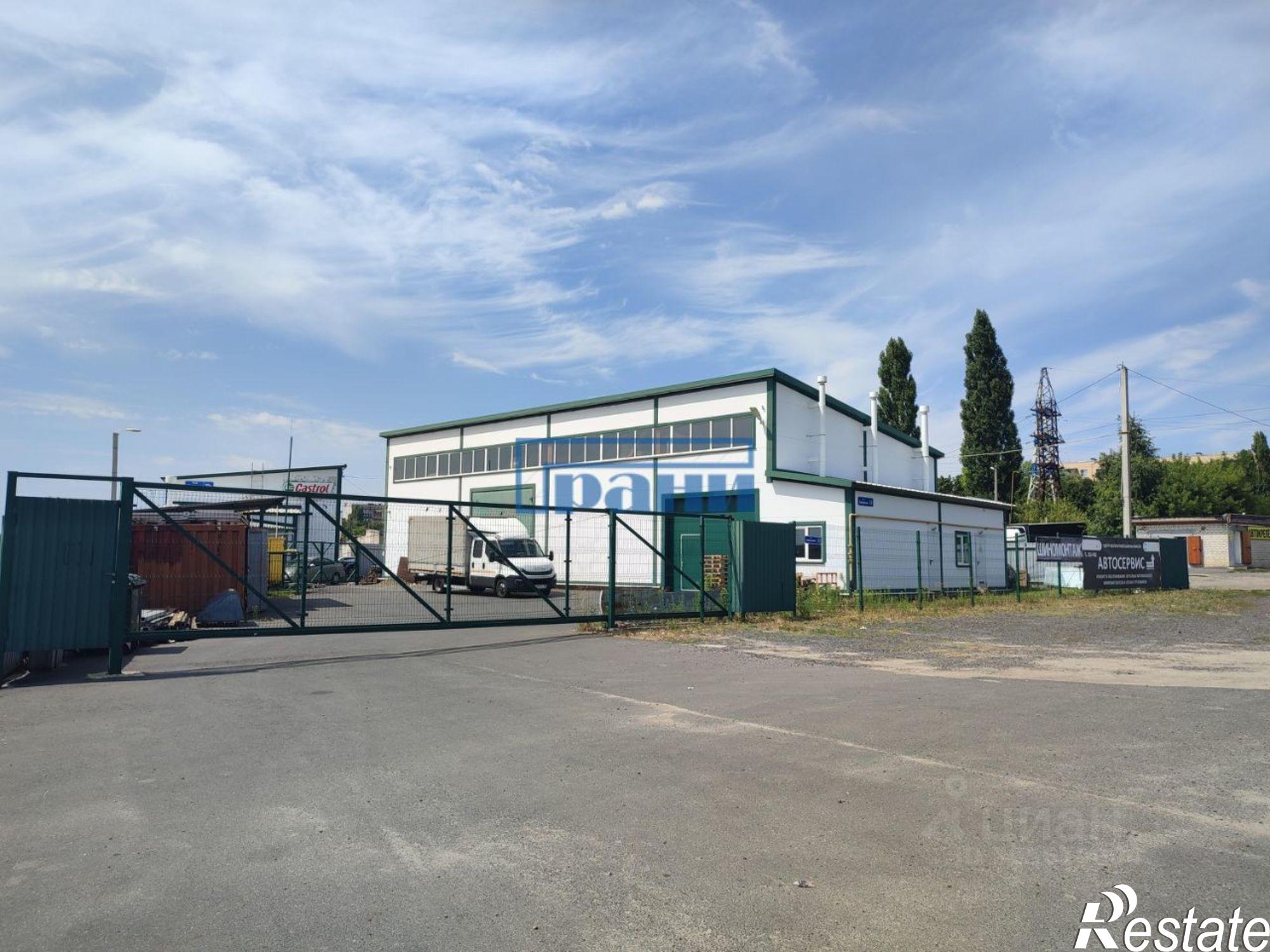 Купить складское помещение за 40 000 000 рублей на ул Энгельса, 119