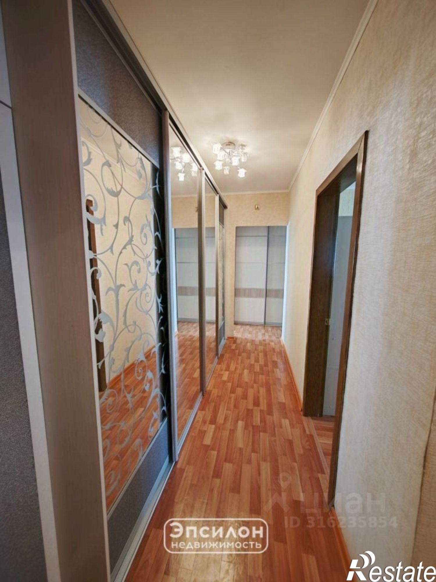 Купить квартиру за 10 100 000 рублей на пр-кт Вячеслава Клыкова, 59