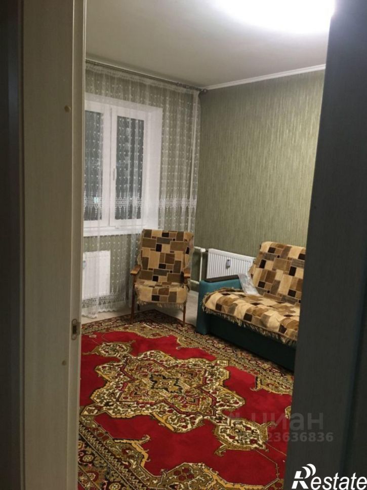 2-комн квартира улица Вадима Кирпиченко, 2,  д. 2