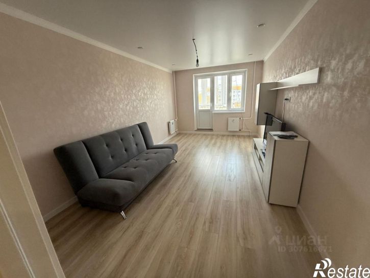 3-комн квартира улица Евгения Клевцова, 6,  д. 6