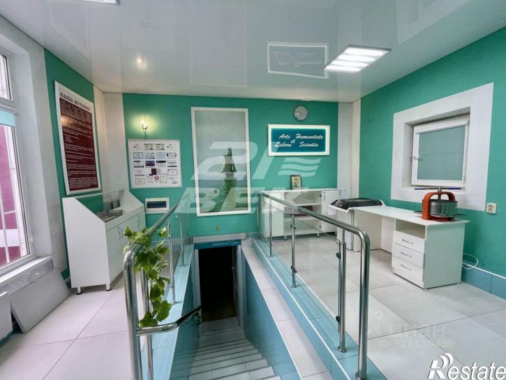 Отдельное здание улица Фомина, 11,  д. 11