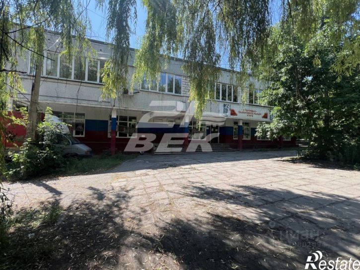 Помещение свободного назначения ул Комарова, 8,  д. 8