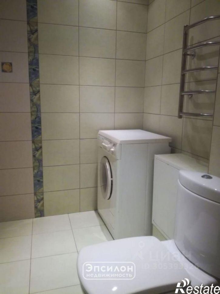 4-комн квартира улица Димитрова, 93,  д. 93