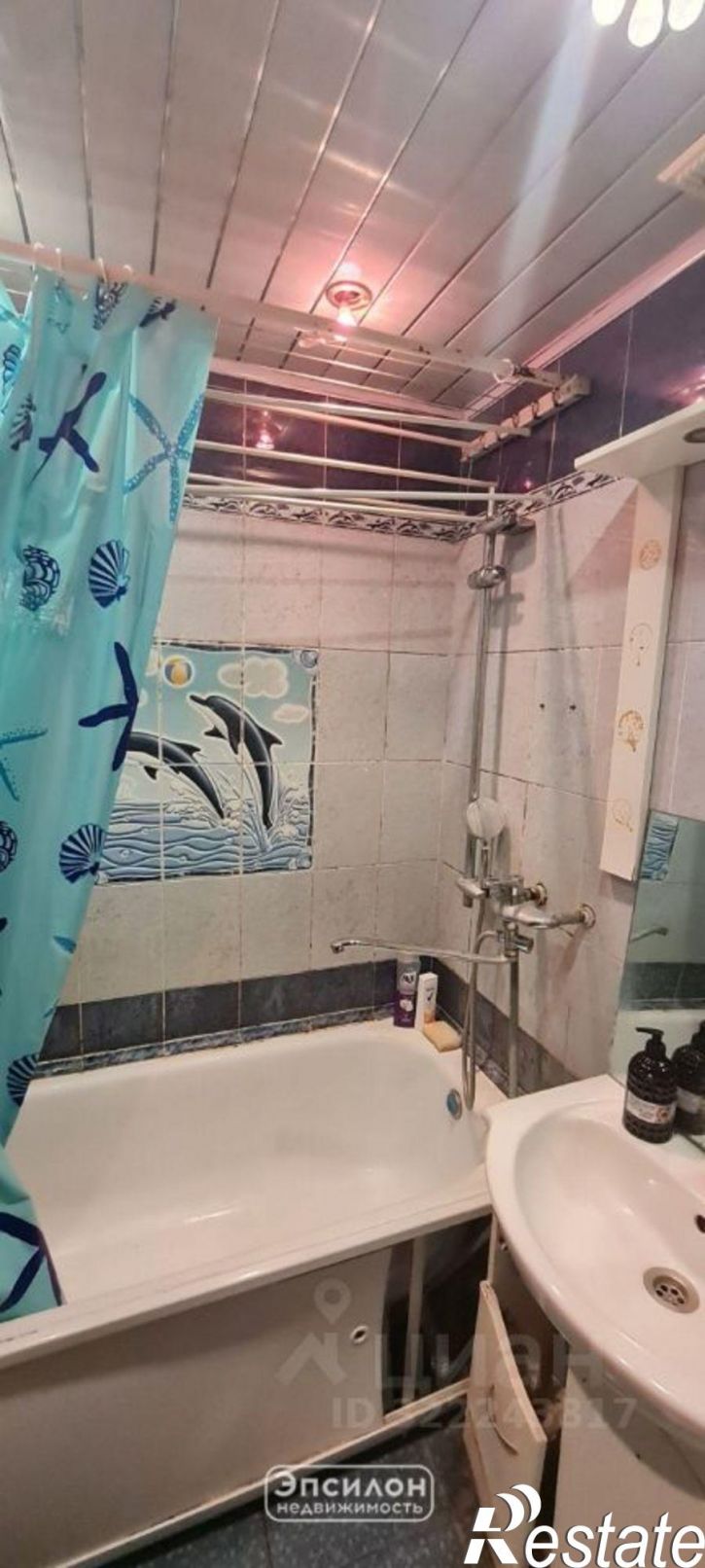 2-комн квартира проспект Дружбы, 15,  д. 15