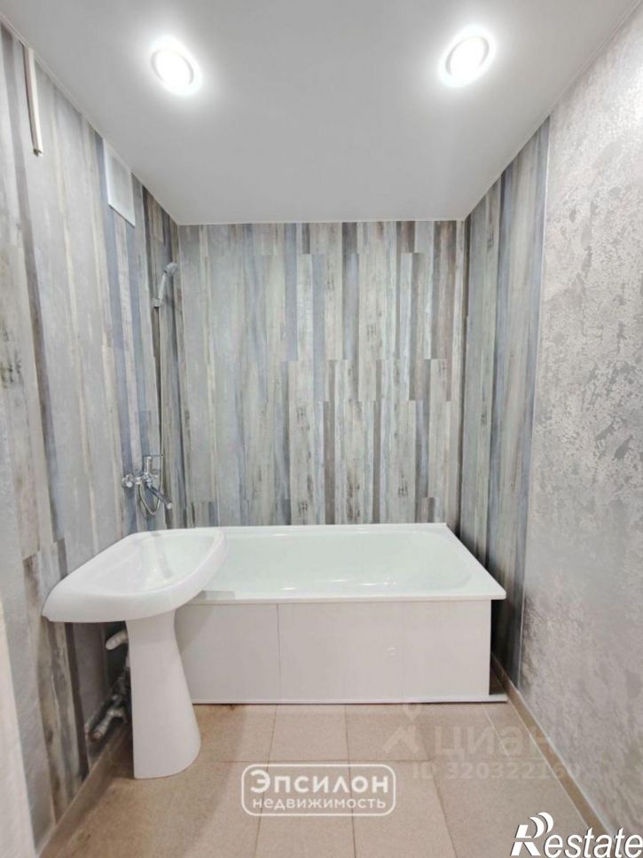 2-комн квартира проспект Победы, 38,  д. 38