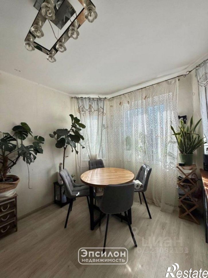 2-комн квартира улица Домостроителей, 4,  д. 4