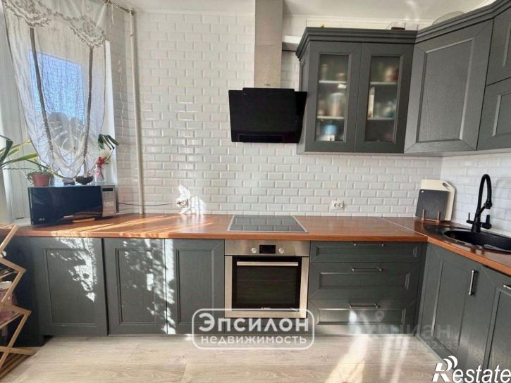 2-комн квартира улица Домостроителей, 4,  д. 4