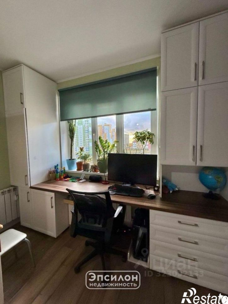 2-комн квартира улица Домостроителей, 4,  д. 4