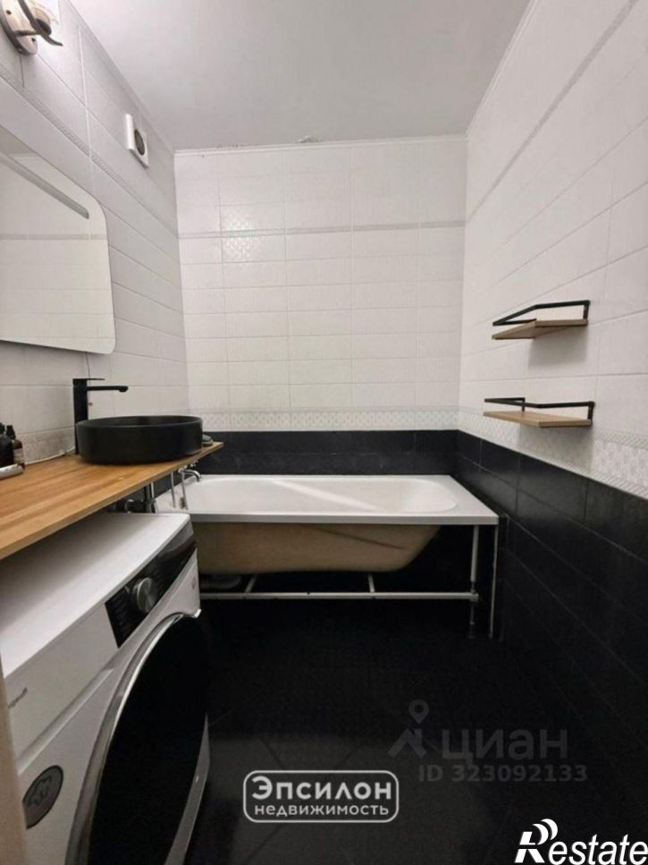 2-комн квартира улица Домостроителей, 4,  д. 4