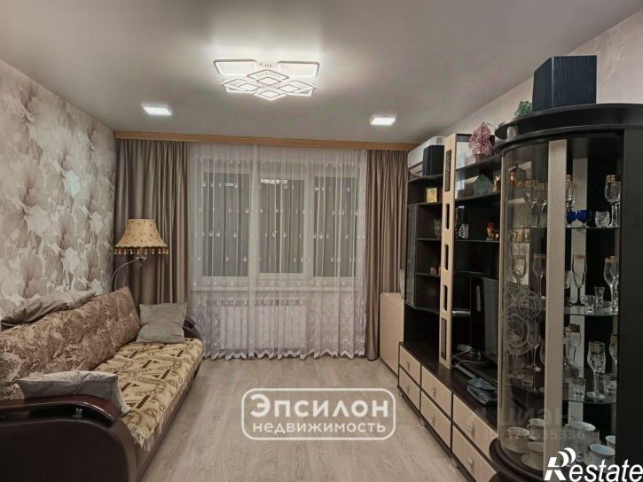 2-комн квартира улица Парижской Коммуны, 71,  д. 71