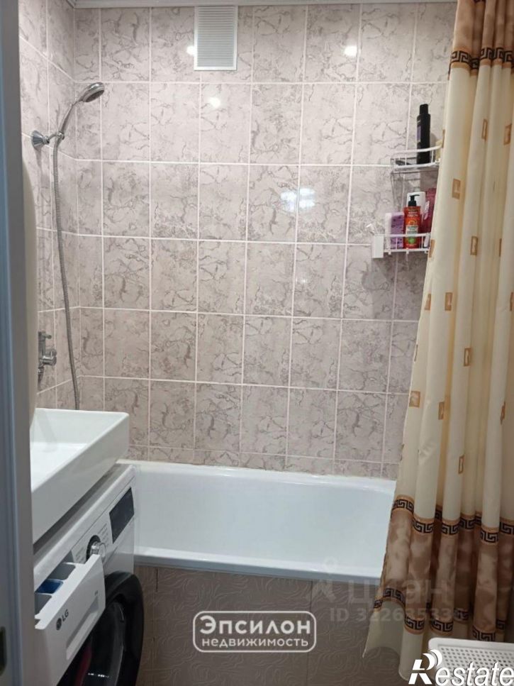 2-комн квартира улица Парижской Коммуны, 71,  д. 71