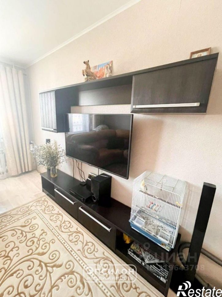 3-комн квартира улица Домостроителей, 8,  д. 8