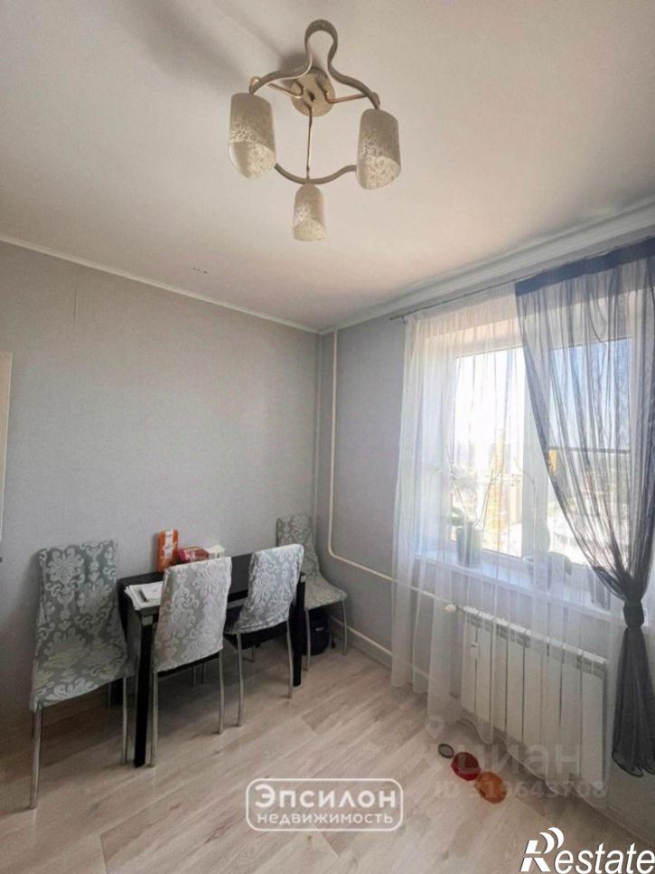 3-комн квартира улица Домостроителей, 8,  д. 8