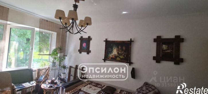 4-комн квартира пр-кт Дружбы, 12,  д. 12