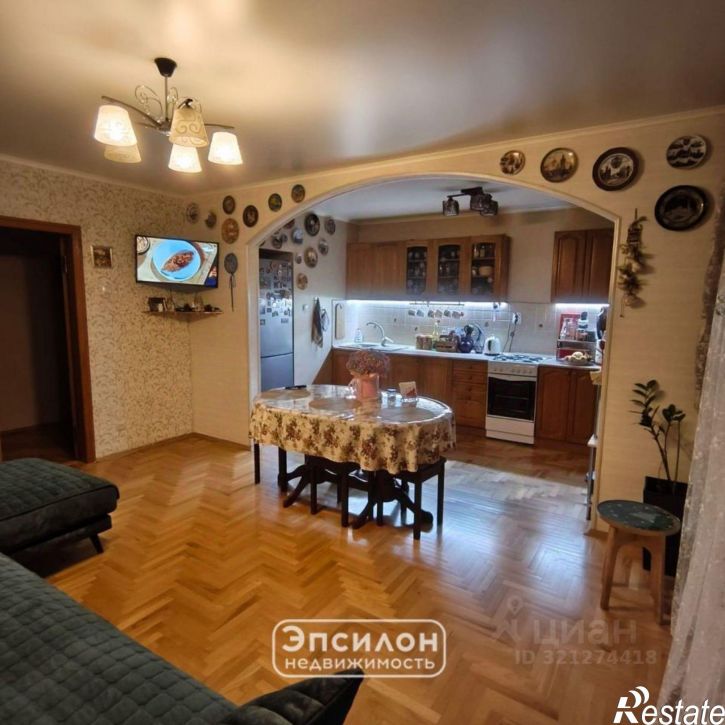 3-комн квартира ул Дзержинского, 65/2,  д. 65/2