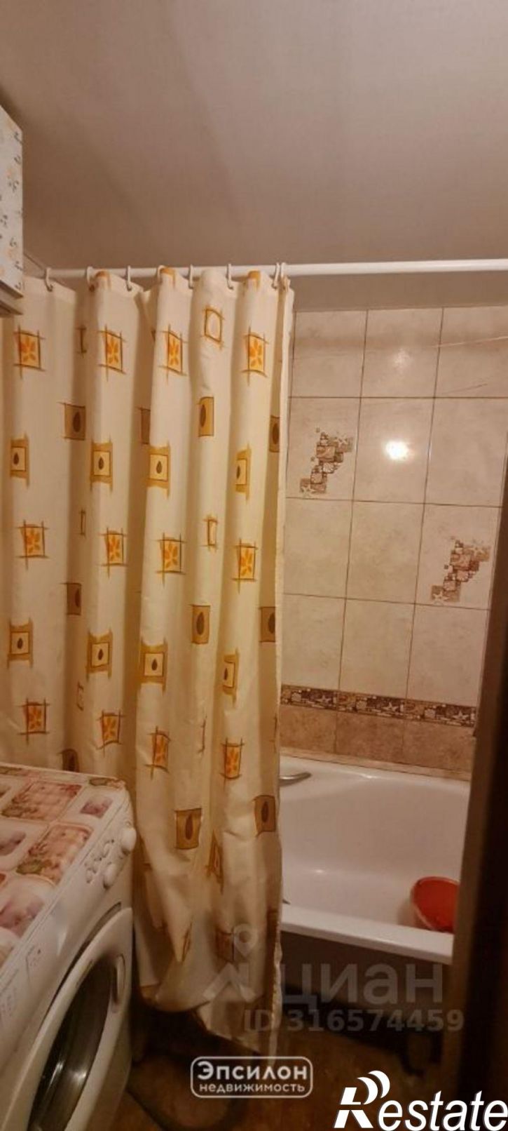 3-комн квартира пр-кт Дружбы, 7,  д. 7