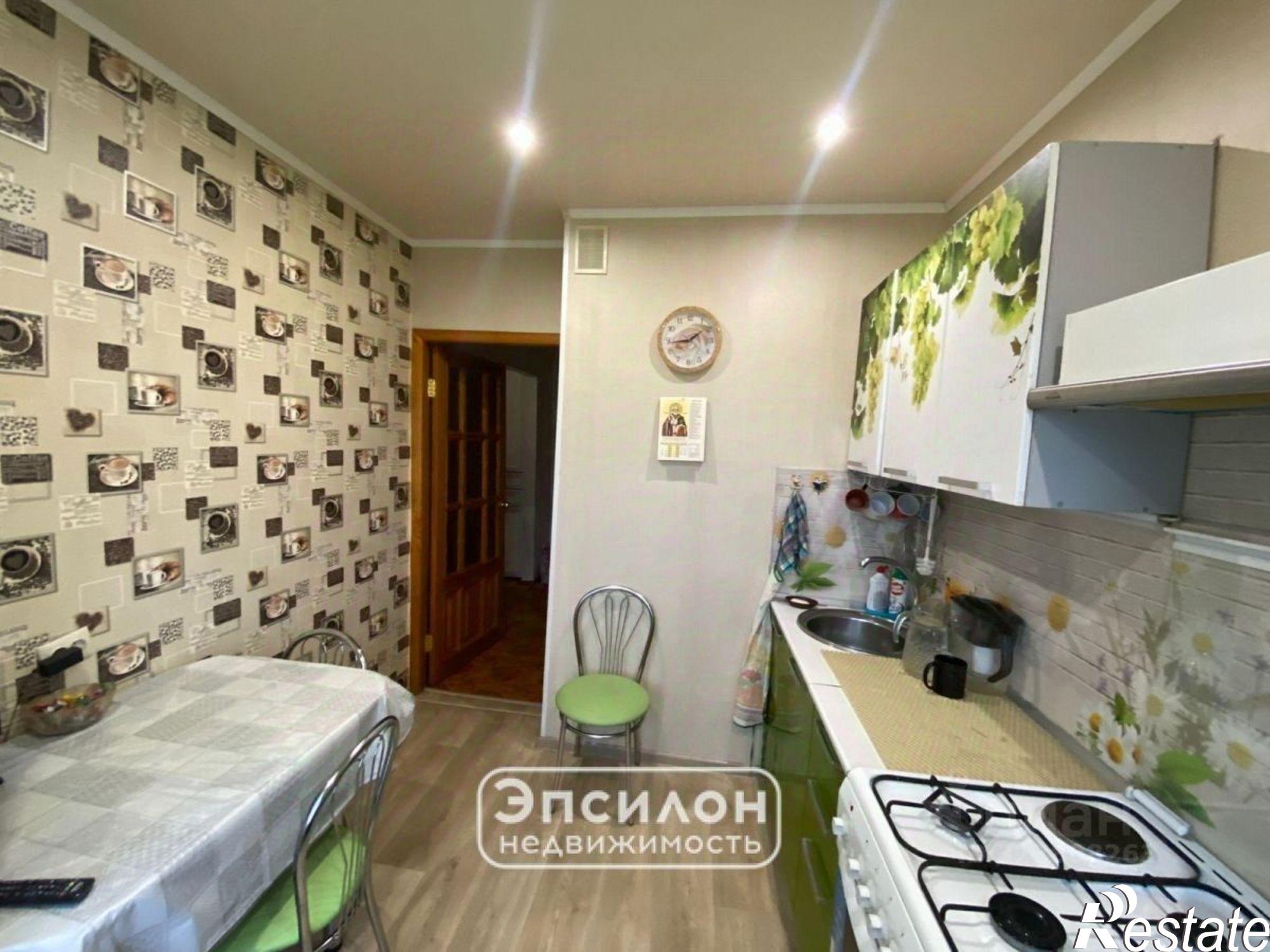 Купить квартиру за 6 450 000 рублей на Веспремская улица, 3