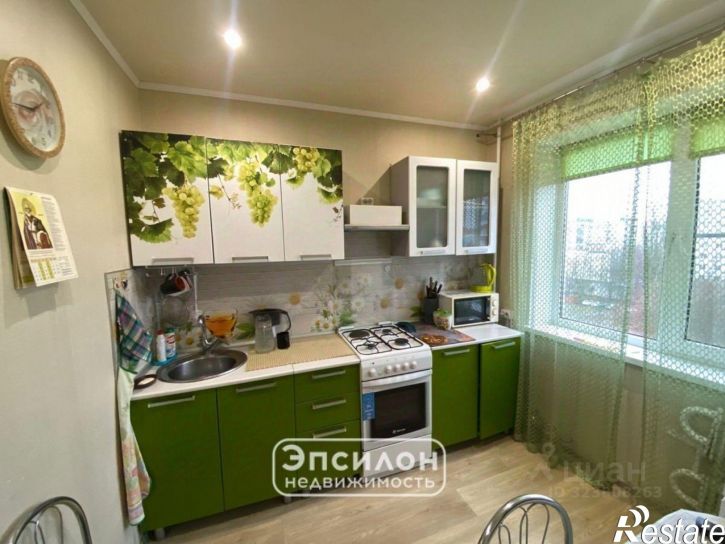 2-комн квартира Веспремская улица, 3,  д. 3