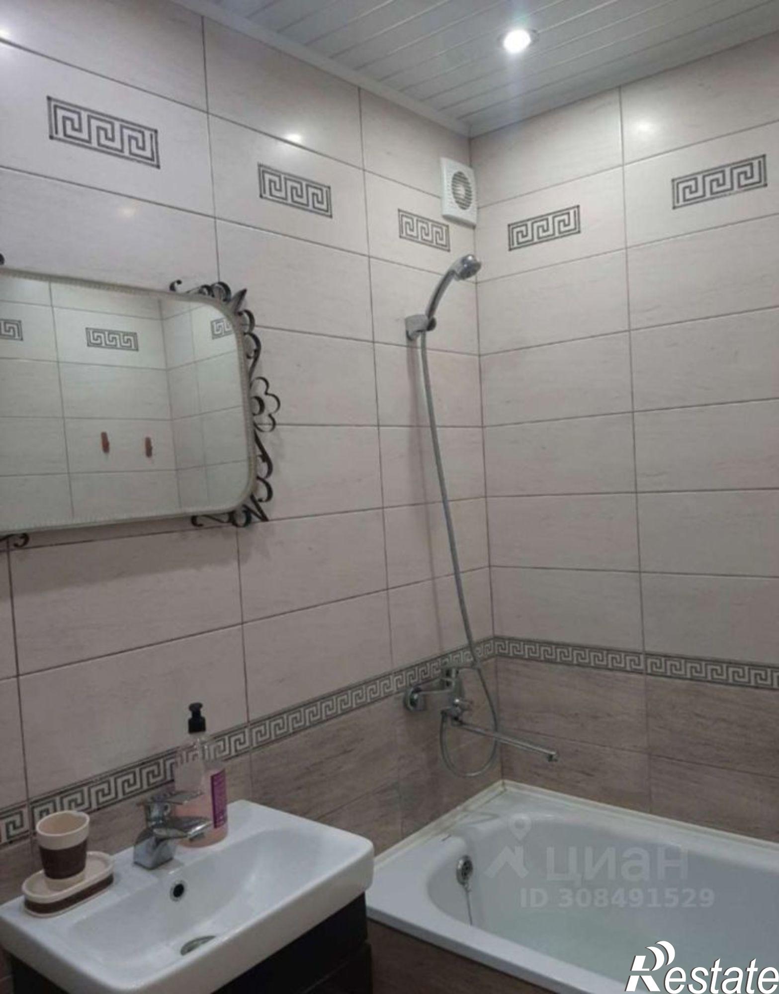 Сдать квартиру за 30 000 рублей на ул Серегина, 14