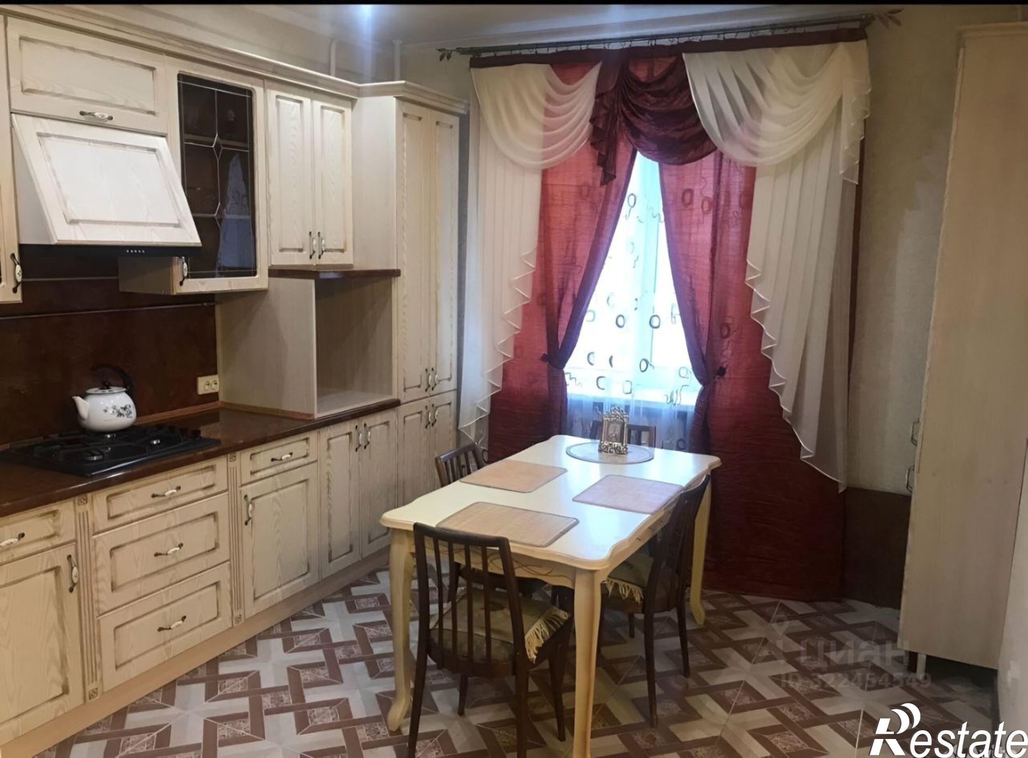 Сдать квартиру за 45 000 рублей на ул Челюскинцев, 17