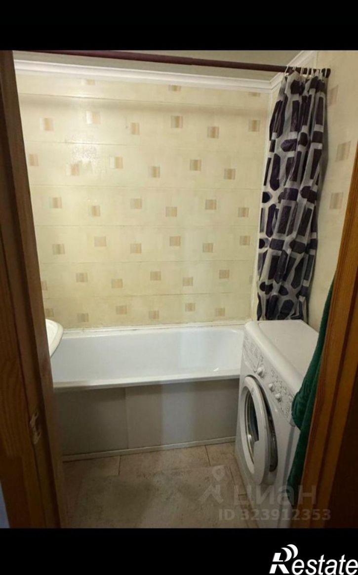 2-комн квартира ул Веспремская, 3,  д. 3