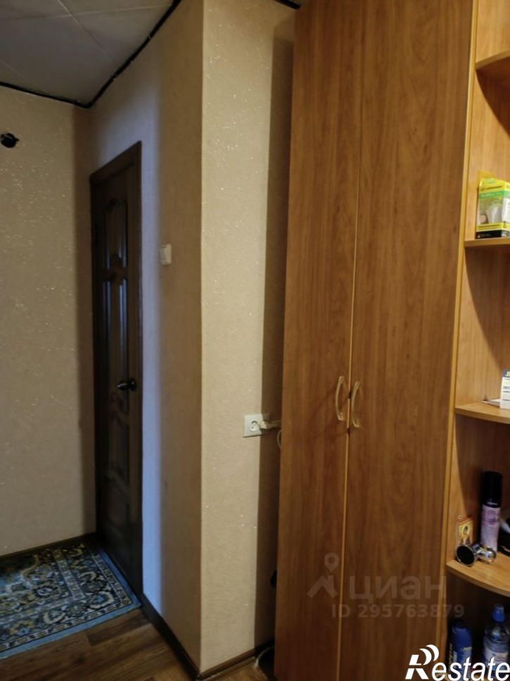 Комната Хуторская улица, 16,  д. 16