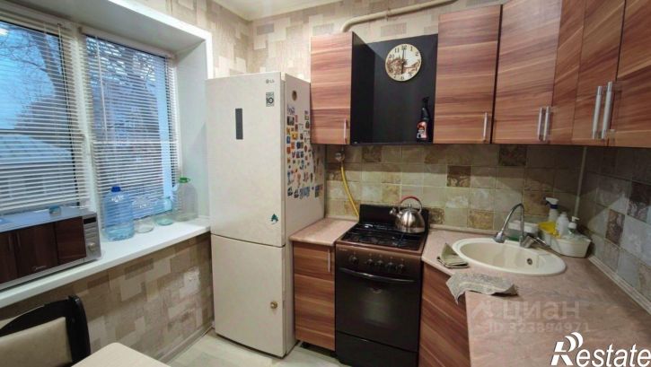 2-комн квартира Сторожевая улица, 3,  д. 3