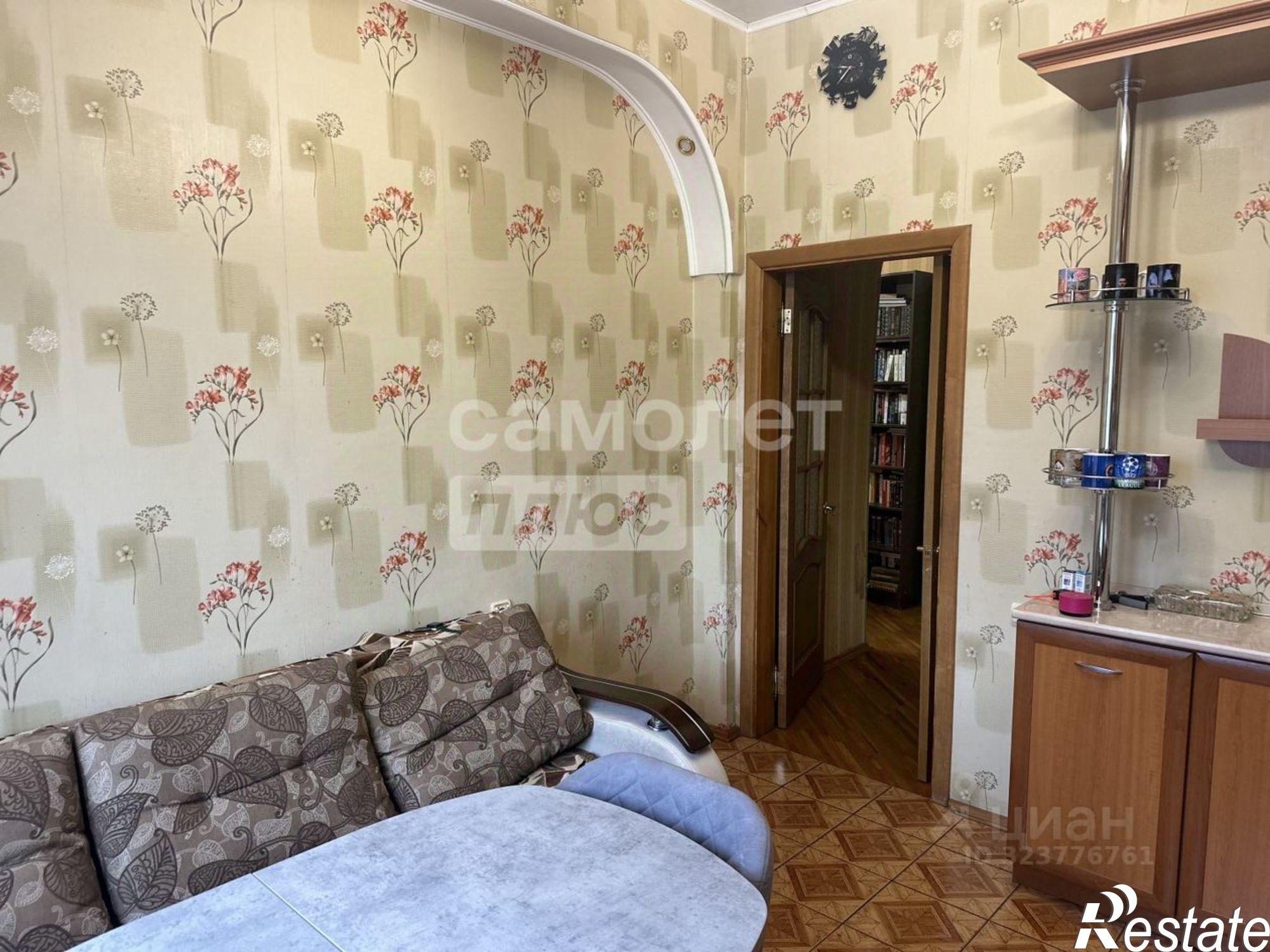 Купить квартиру за 9 990 000 рублей на ул Димитрова, 52